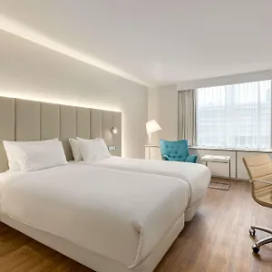 4* Hotell Nh